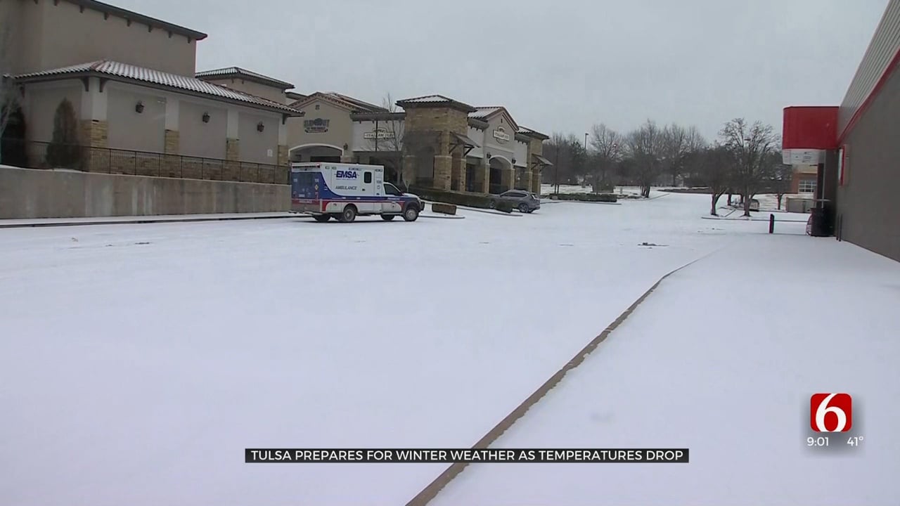 Tulsa Prepares For Winter Weather As Storm Moves In