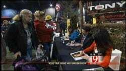 News 9 Anchors Meet And Greet At Home And Garden Show