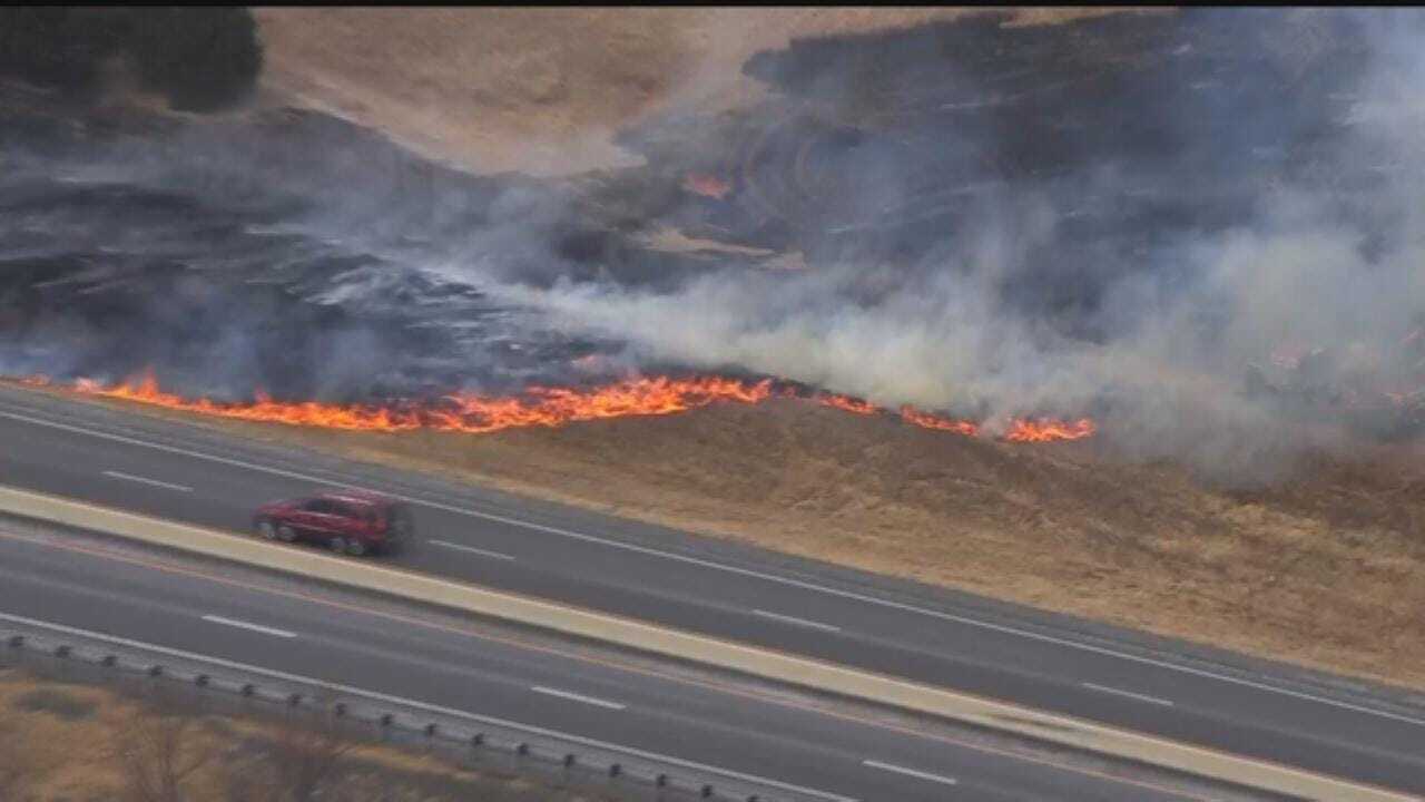 WEB EXTRA: SkyNews 9 Flies Over Wildfires Along I-44, East Of Wellston