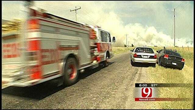 Wildfire Threatens SW Oklahoma City Homes