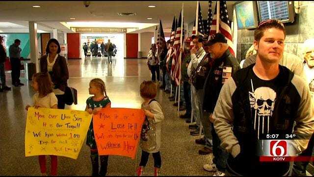 Soldiers Return To Oklahoma After Tour Overseas