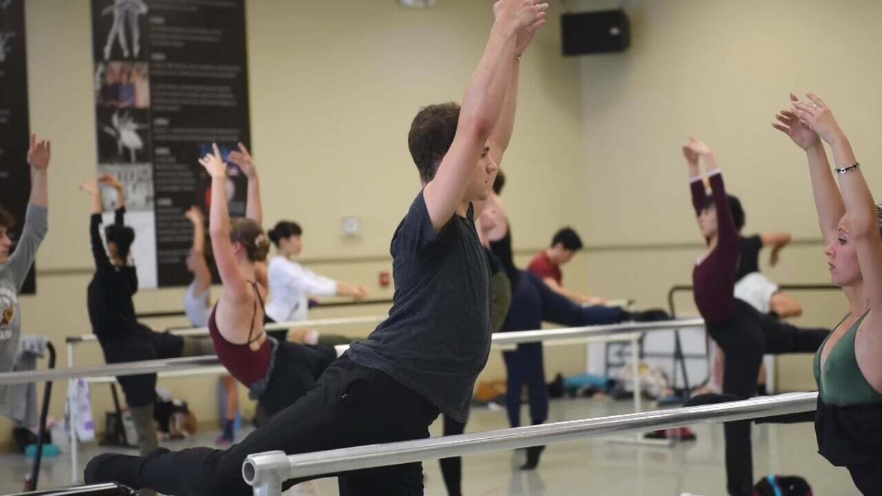 Dancers Put In The Hard Work For Tulsa Ballet Season