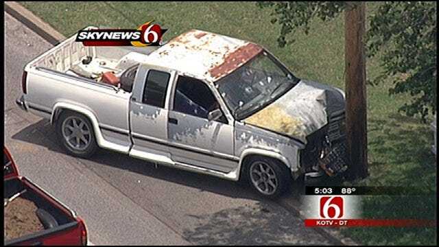 Driver, Gunman Dead After Tulsa Chase And Carjackings
