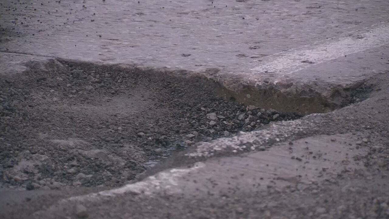 Potholes On Broken Arrow Expressway Causing Headaches For Drivers