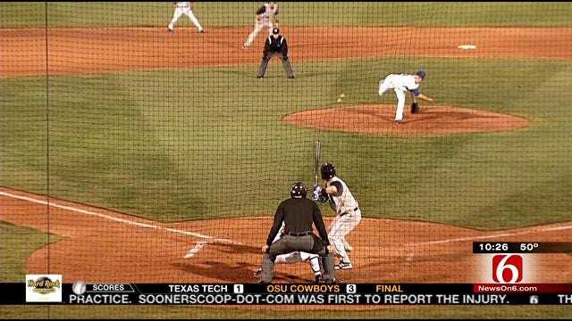 Drillers Fall To Hooks