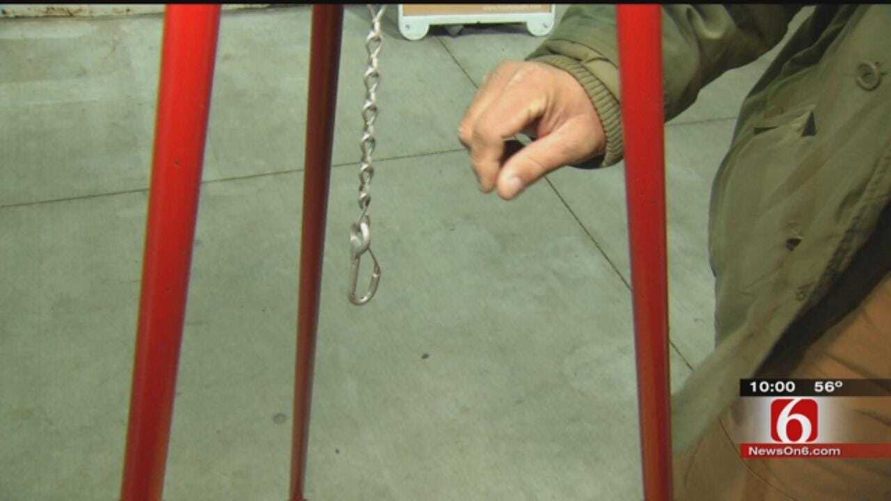 Thieves Steal Salvation Army Kettle From Tulsa Bell Ringer