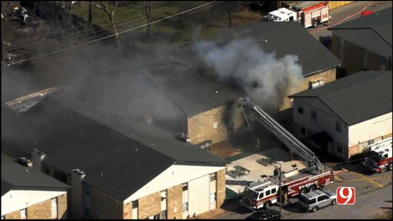WEB EXTRA: SkyNews 9 Flies Over Large Apartment Fire In NW OKC