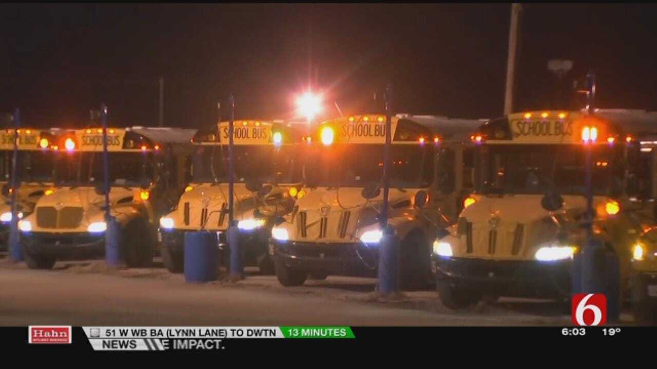 Tulsa Public Schools Prepares Buses For Bitter Cold Morning
