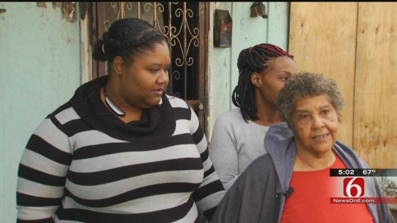 Christmas Donors Help Tulsa Family Struggling After House Fire