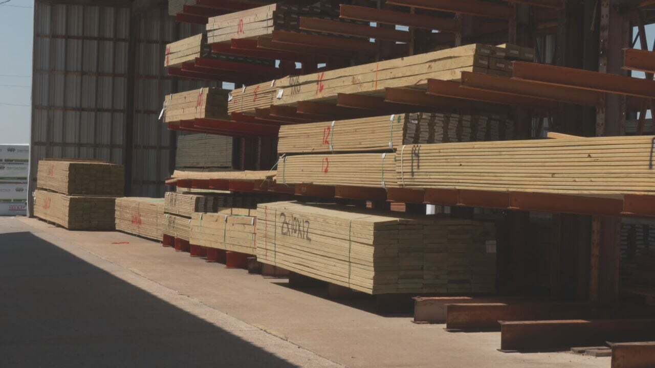 Lumber Prices Begin To Fall After Record Highs