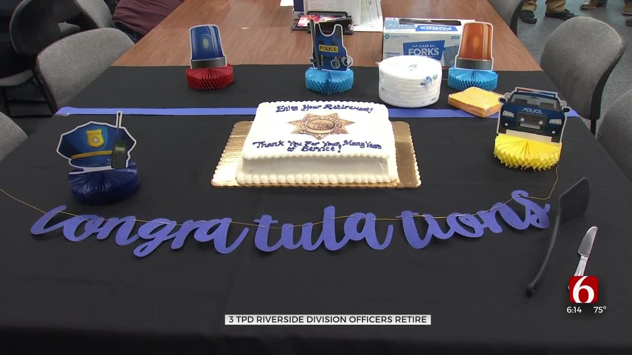 TPD Holds Ceremony Honoring 3 Officers Retiring From The Riverside Division 