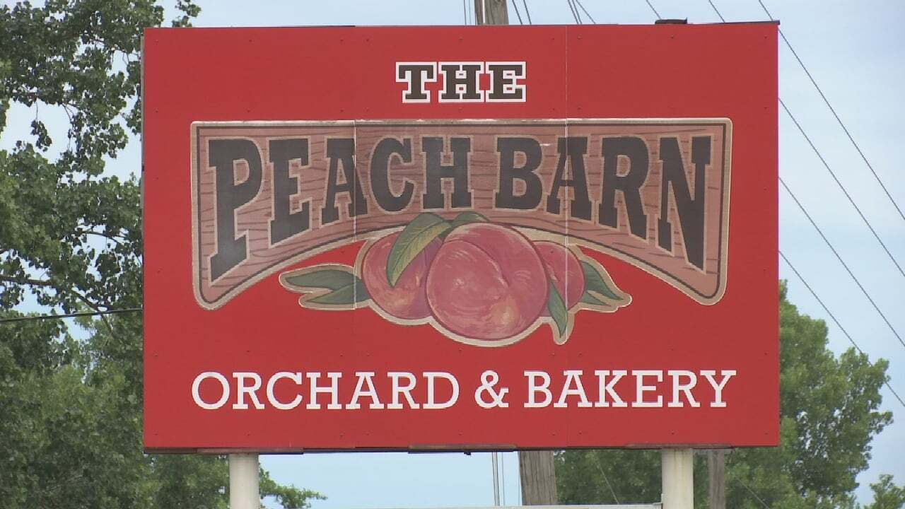 On The Road With Jim Jefferies: Peach Barn Orchard & Bakery