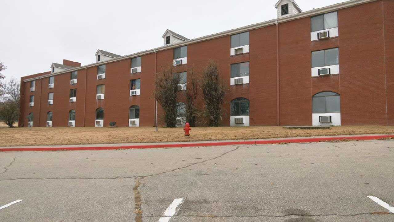 City Council Plans To Turn Edmond Apartments Into Hotel