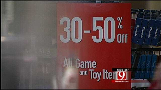 OKC Shoppers Hit The Mall For After Christmas Sales, Returns