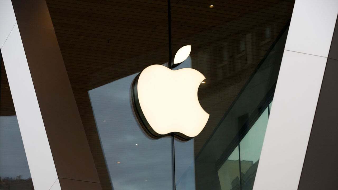 Apple Set To Unveil New Phone During Event