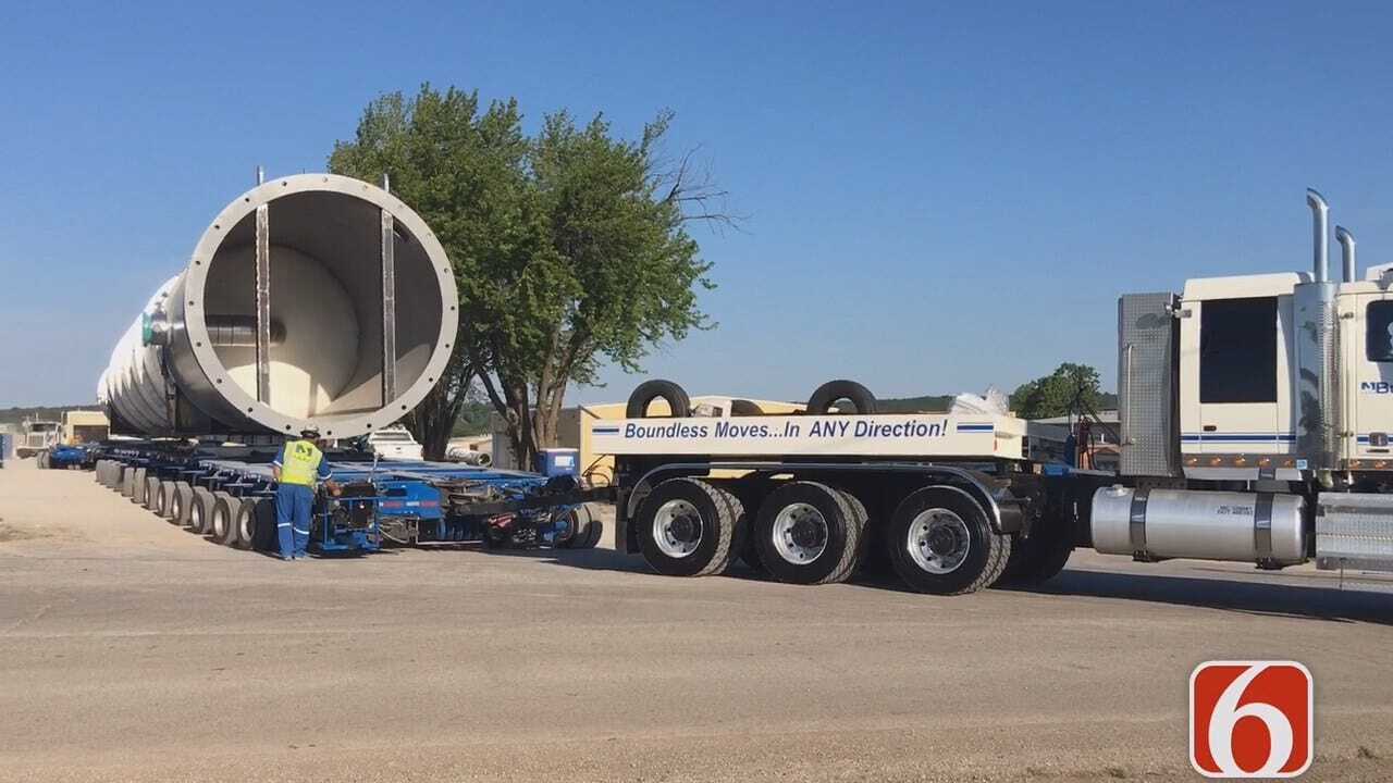 Tony Russell Follows The 215 Foot Long Naphtha Splitter Tower Move