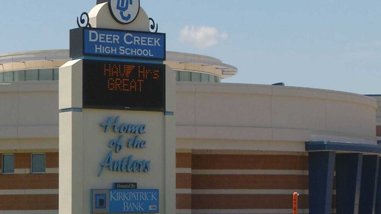 Deer Creek Public Schools Unanimously Approves Mask Requirement 