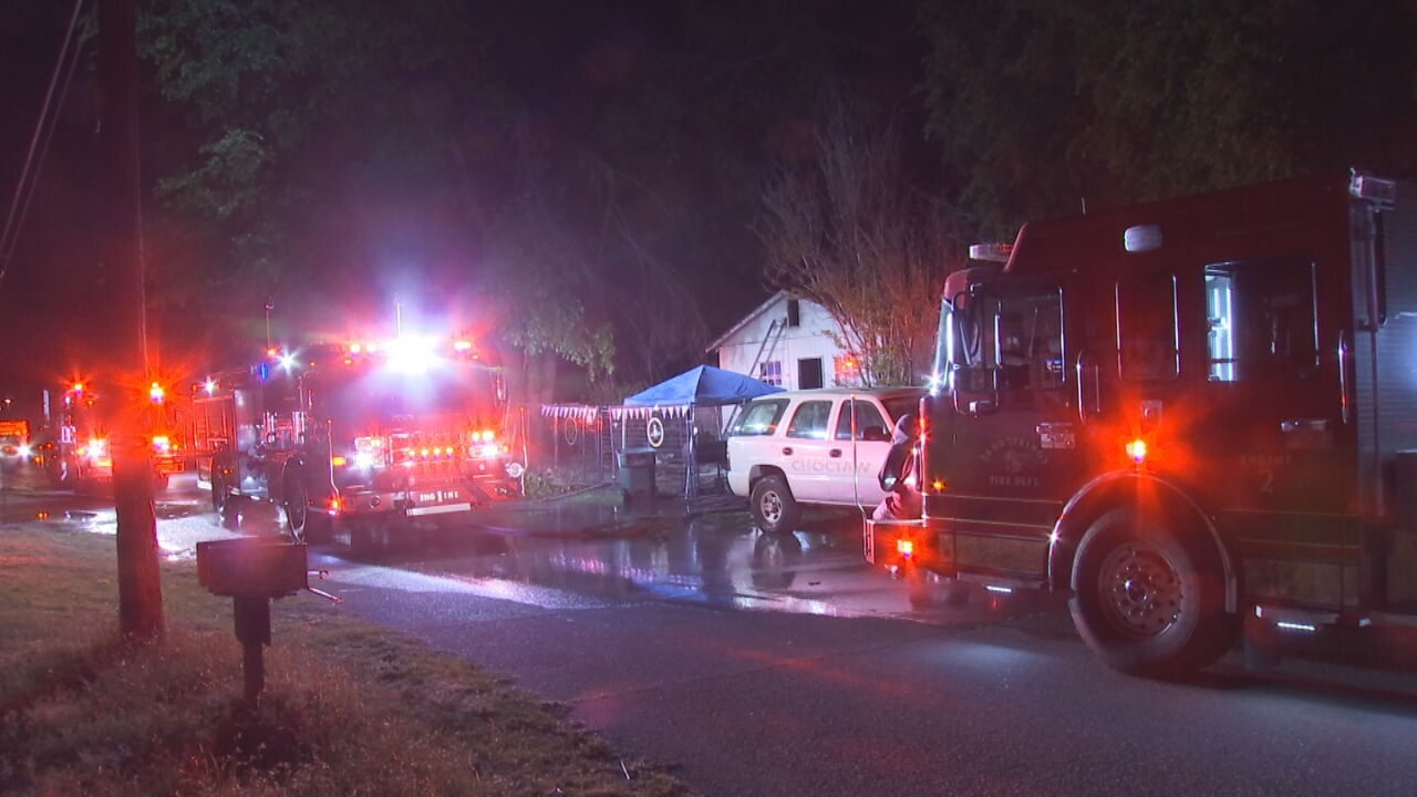 Family Of 6 Safe After Early Morning House Fire In Sand Springs